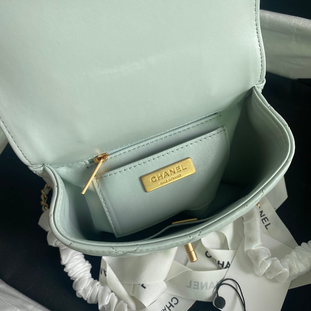 CC MINI 15 BAG IN SKY BLUE CALFSKIN GOLDEN HARDWARE