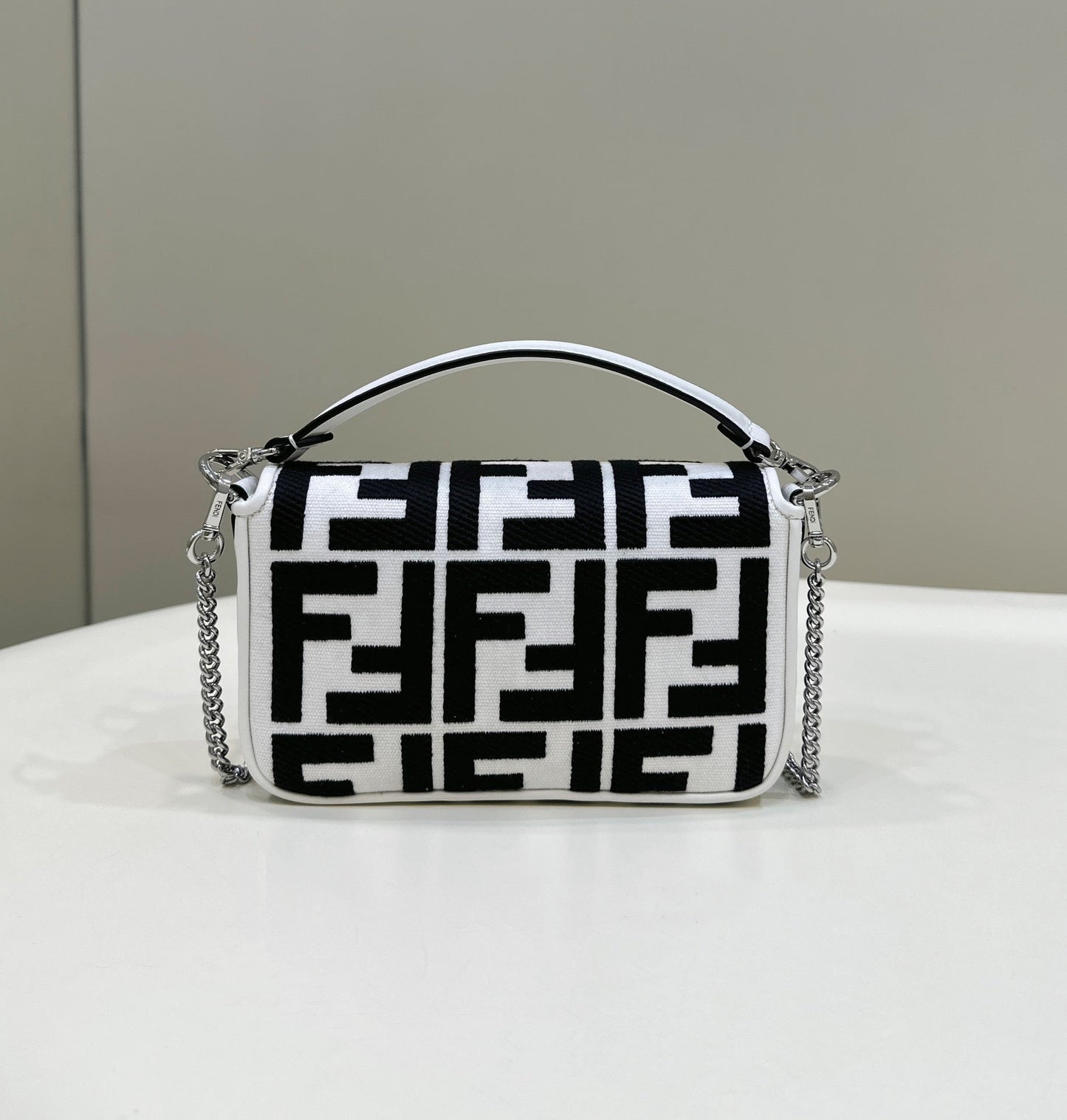 FENDI 19 BAGUETTE BAG IN BLACK MIX WHITE CANVAS WITH GOLD HARDWARE