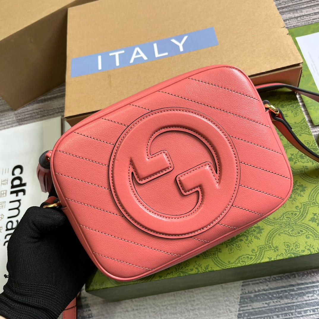 GG BLONDIE SMALL 21 SHOULDER BAG IN DARK PINK CALFSKIN