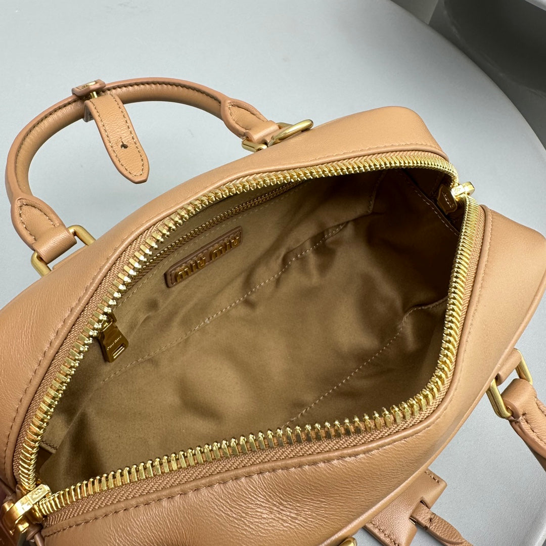 ARCADIE 23 BAG IN NAPLES YELLOW LAMBSKIN