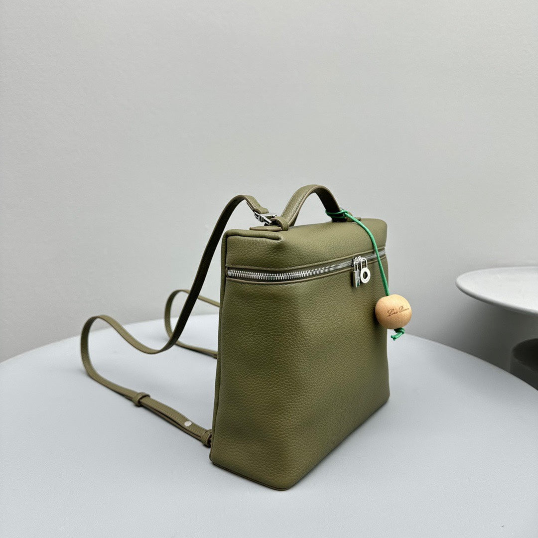 Extra Pocket Backpack 23 Olive Cowhide Shw