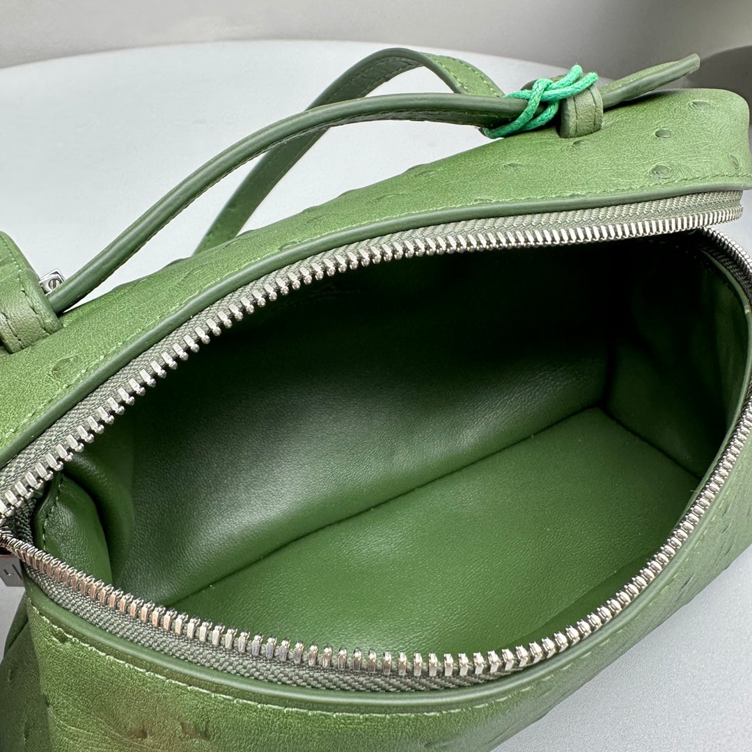 EXTRA POCKET L19 IN JUNGLE GREEN OSTRICH LEATHER