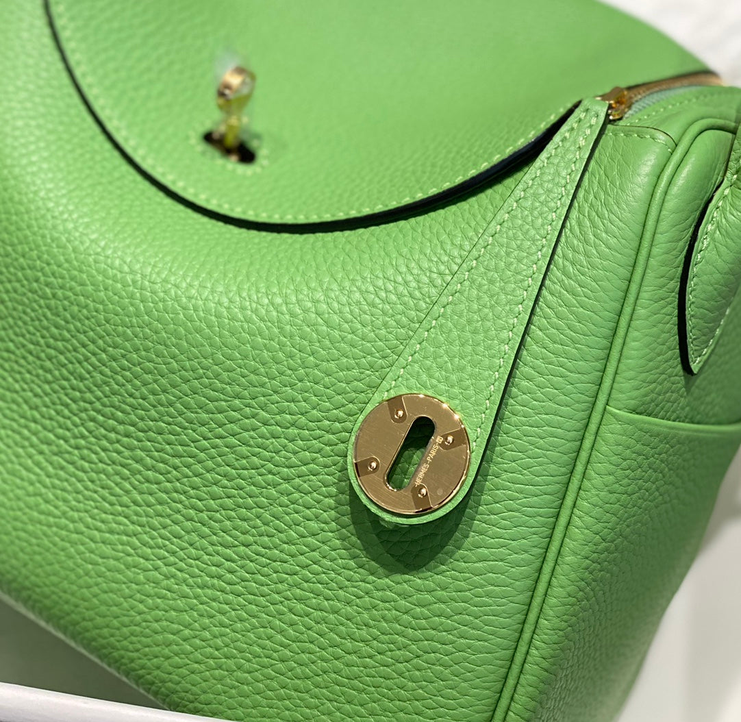 HM LINDY 26 BAG KELLY GREEN CALFSKIN