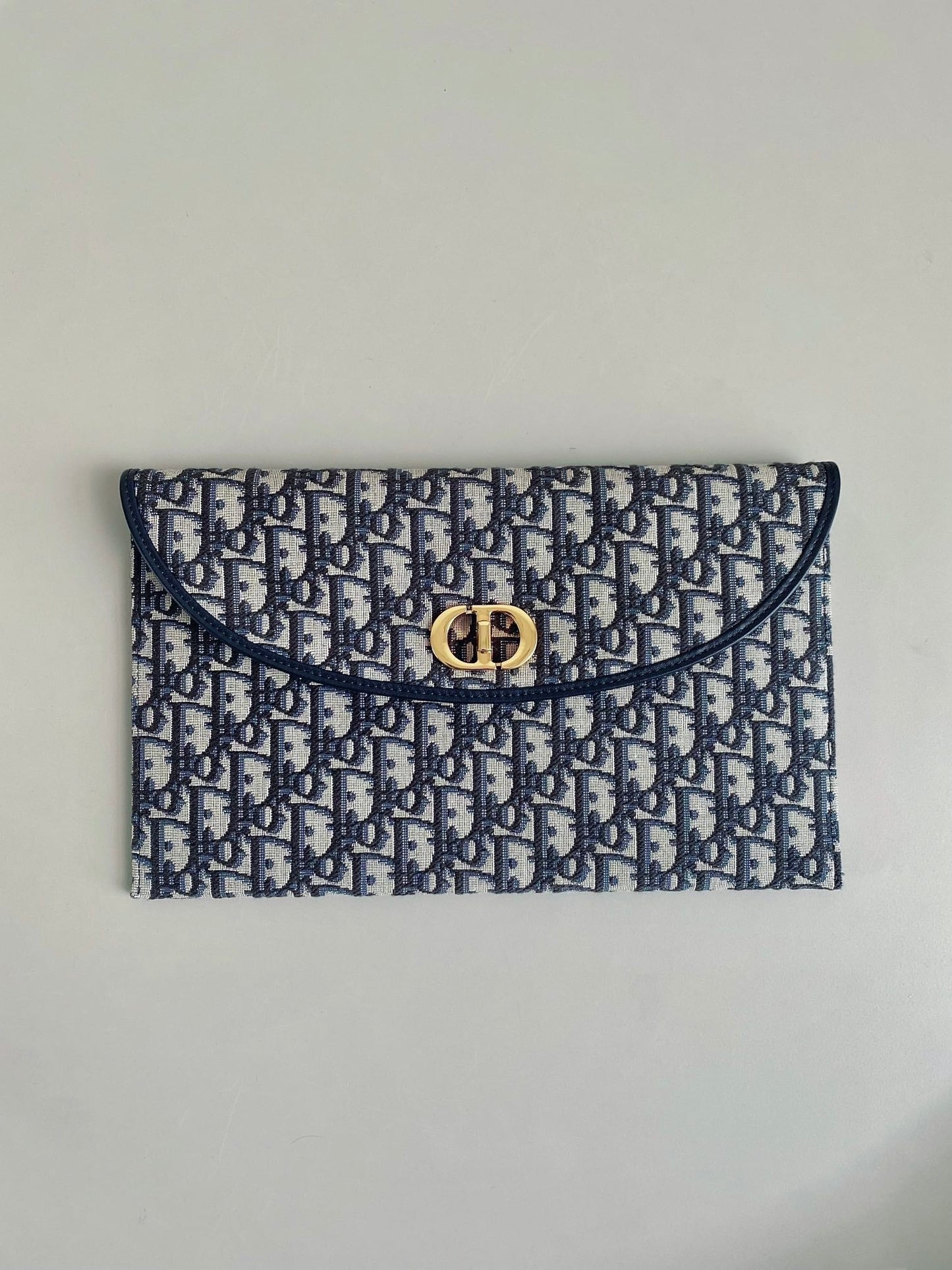 CD 30 CLUTCH BAG IN BLUE OBLIQUE JACQUARD