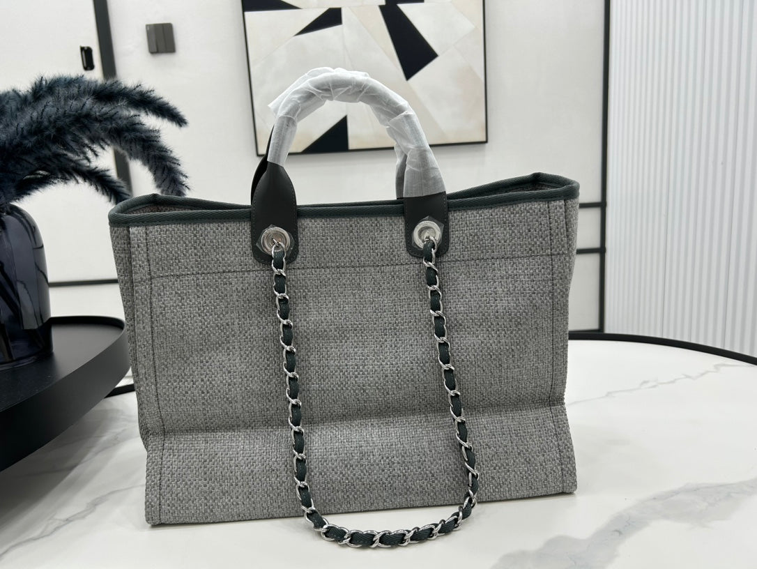 CC DEAUVILLE LARGE 38 TOTE BAG IN GREY CANVAS WITH BLACK LOGO