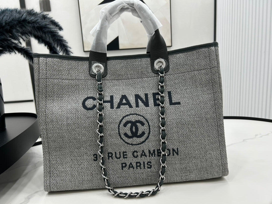 CC DEAUVILLE LARGE 38 TOTE BAG IN GREY CANVAS WITH BLACK LOGO