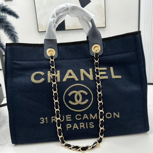 CC DEAUVILLE LARGE 38 TOTE BAG IN BLACK CANVAS WITH GOLD EMBROIDERED LOGO