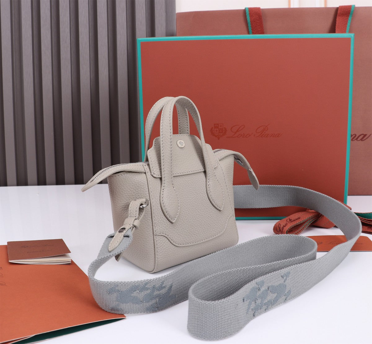 NANO SMILE BAG 18 IN PASTEL GRAY CALFSKIN