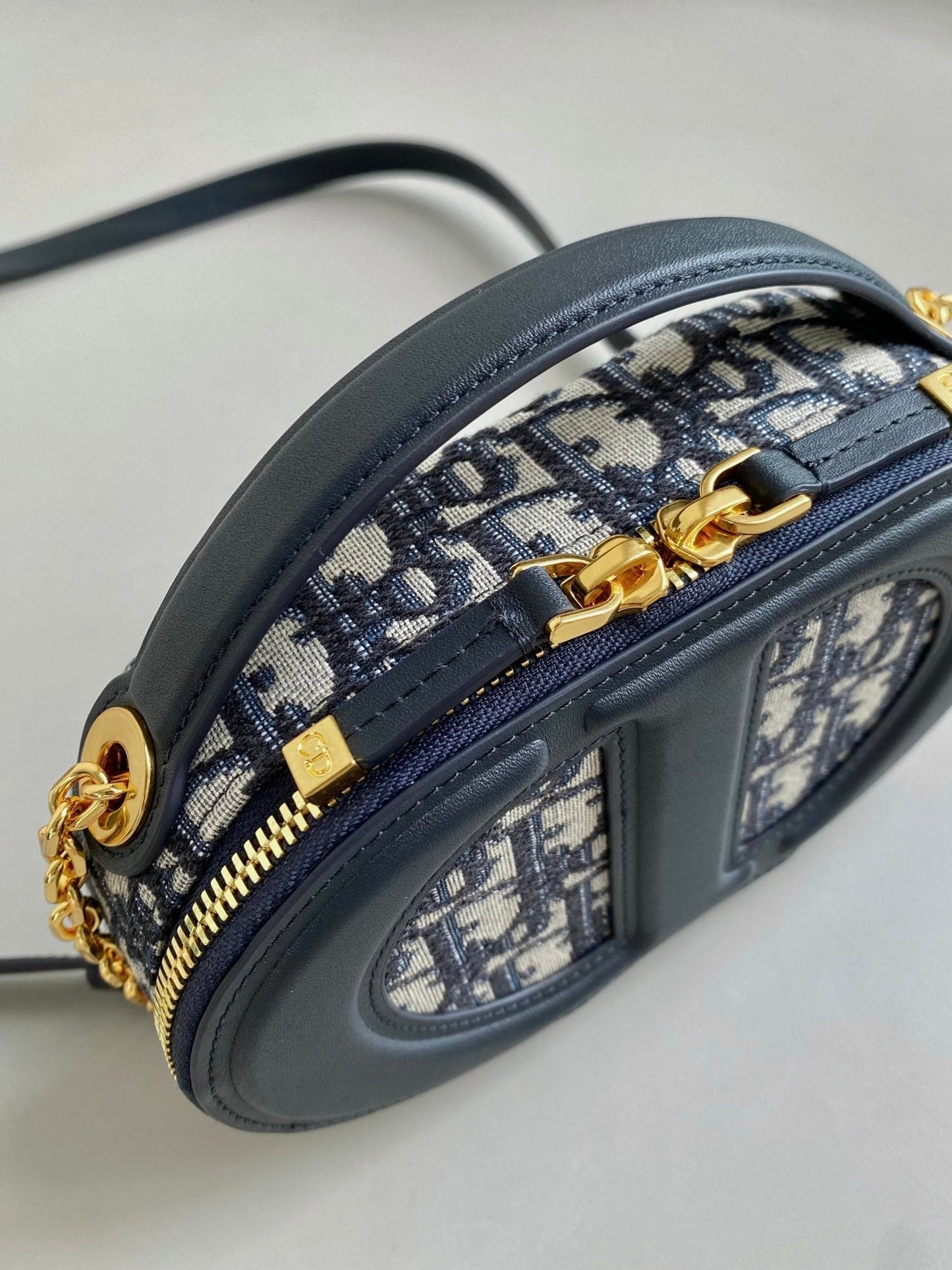 SIGNATURE 18 OVAL BAG IN BLUE OBLIQUE JACQUARD