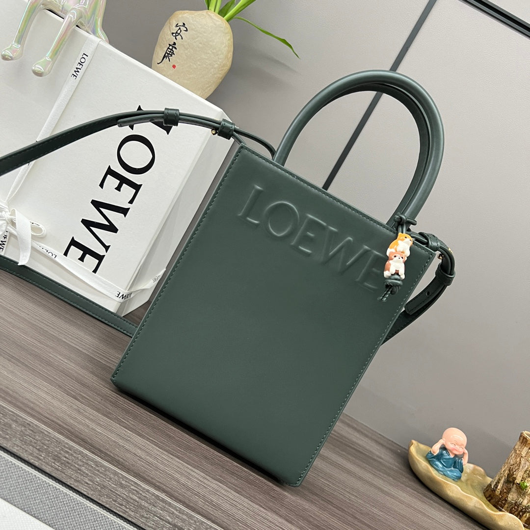 STANDARD A5 TOTE BAG IN GREEN FOREST CALFSKIN