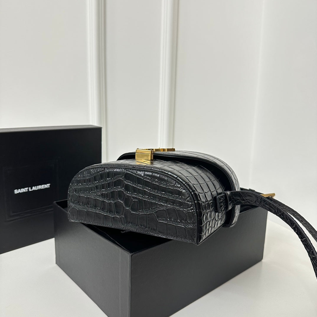 JUNE 19 BLACK CROCODILE LAMBSKIN WITH GOLD LOGO BOX BAG