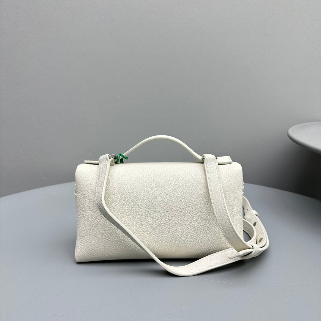 Extra Pocket L19 White Cowhide Shw