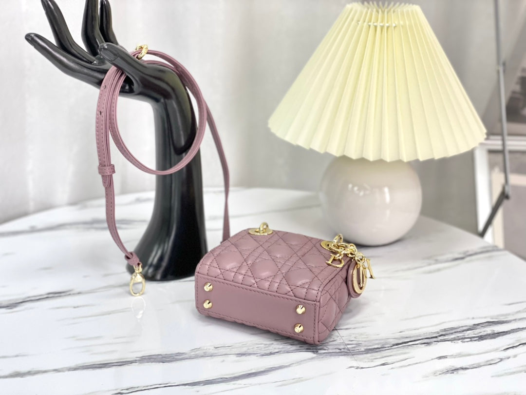 MICRO LADY 12 BAG IN LIGHT PURPLE LAMBSKIN