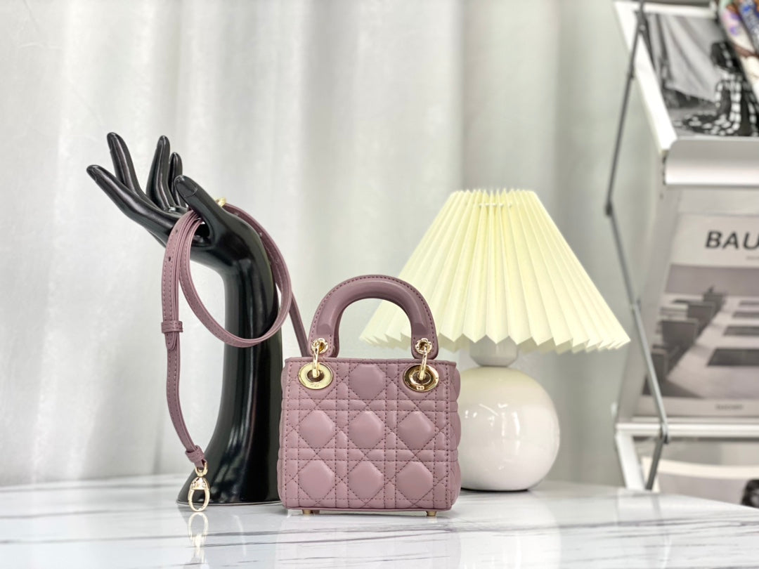 MICRO LADY 12 BAG IN LIGHT PURPLE LAMBSKIN