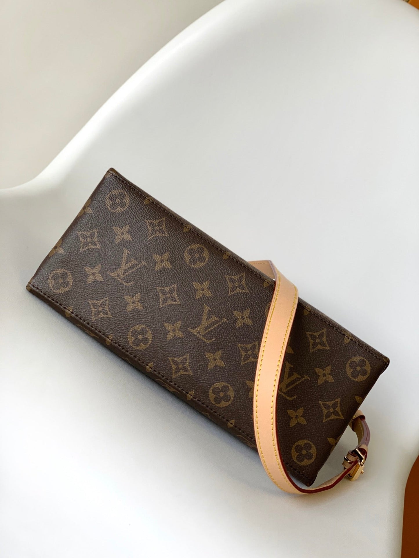 PETIS PALAIS 29 BROWN MONOGRAM CANVAS