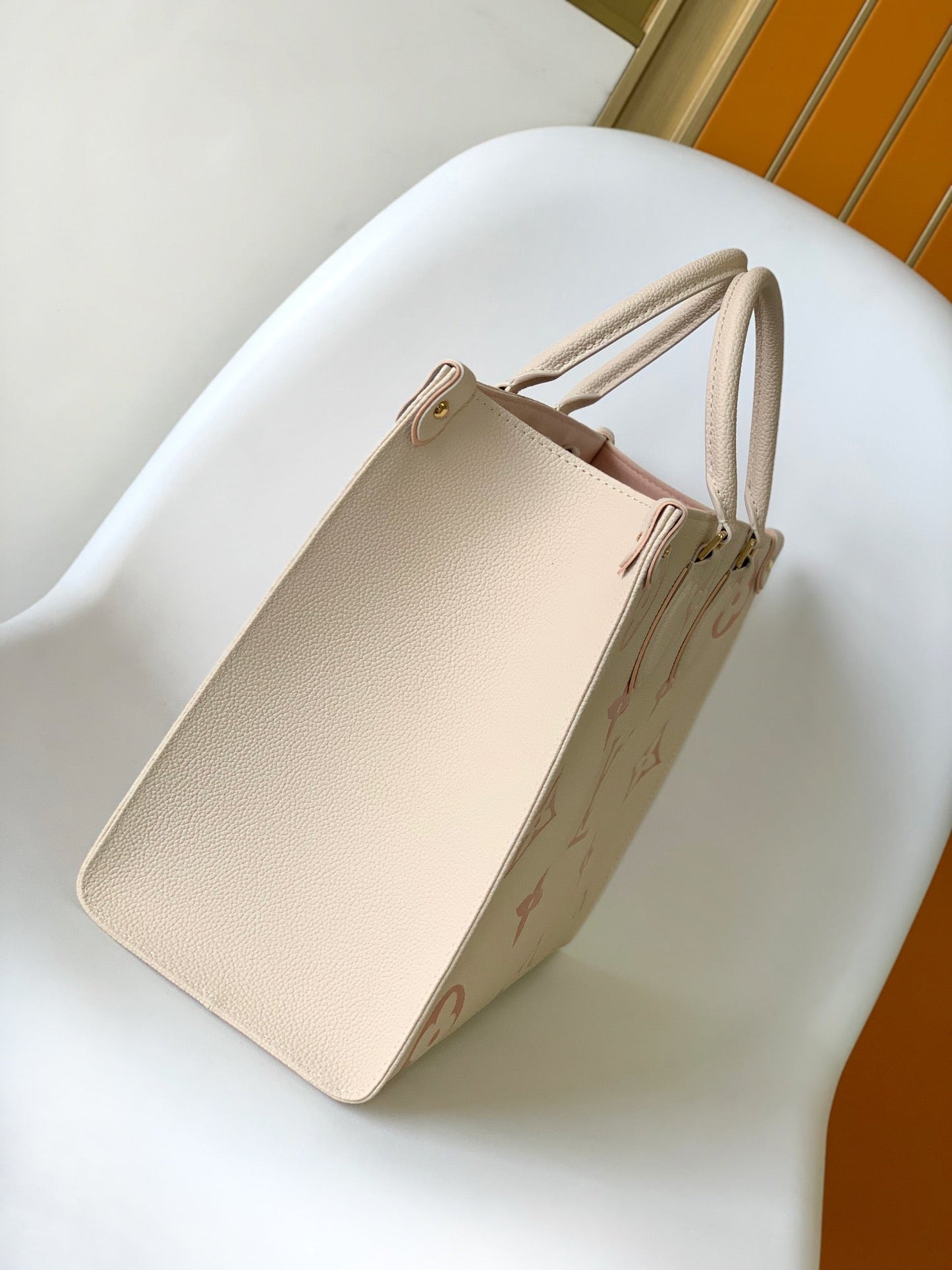 ONTHEGO MM 35CM CREAM PINK