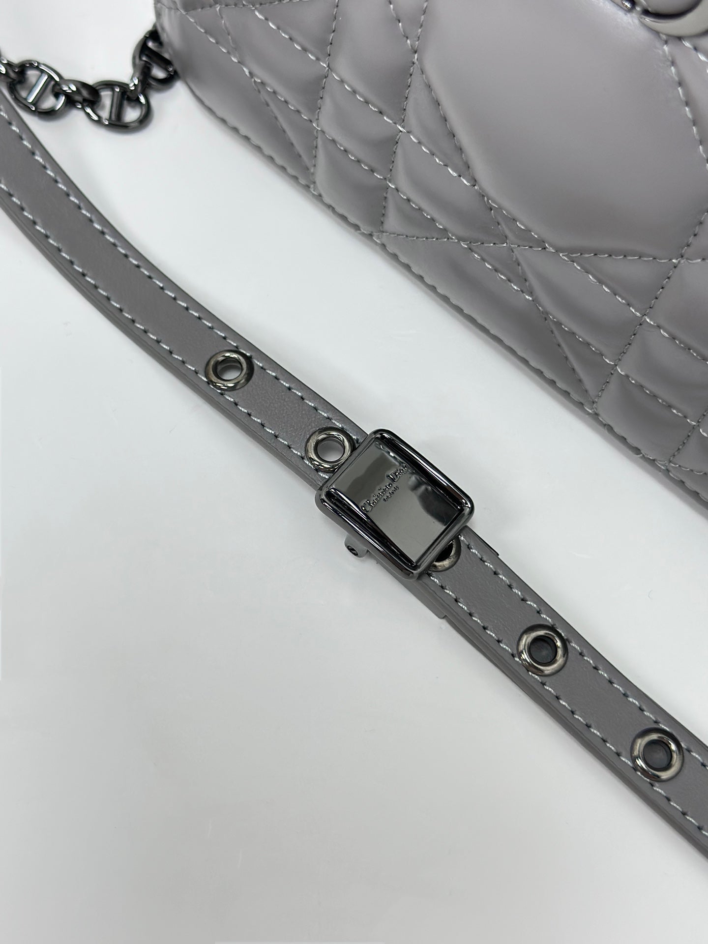 CARO BOX 19 IN GREY CALFSKIN