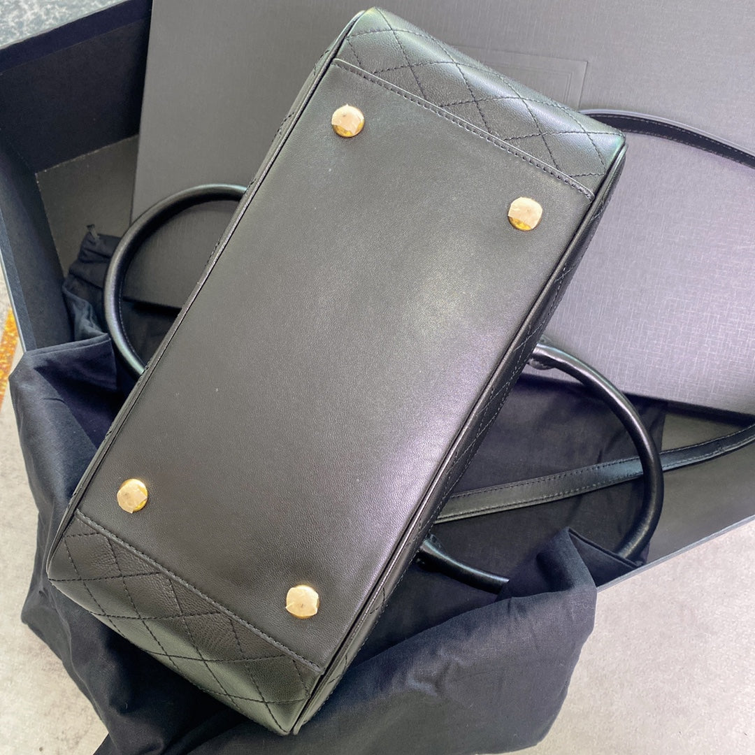 TRAVEL BAG 31 IN KHAKI GREEN LAMBSKIN GOLD HARDWARE