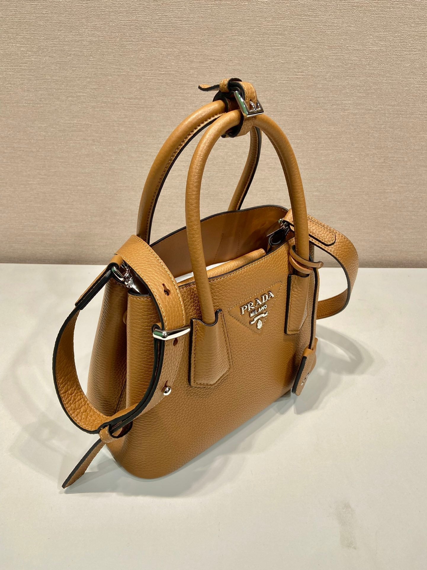 SHOPPING BAG 25 IN GINGER BROWN DEERSKIN