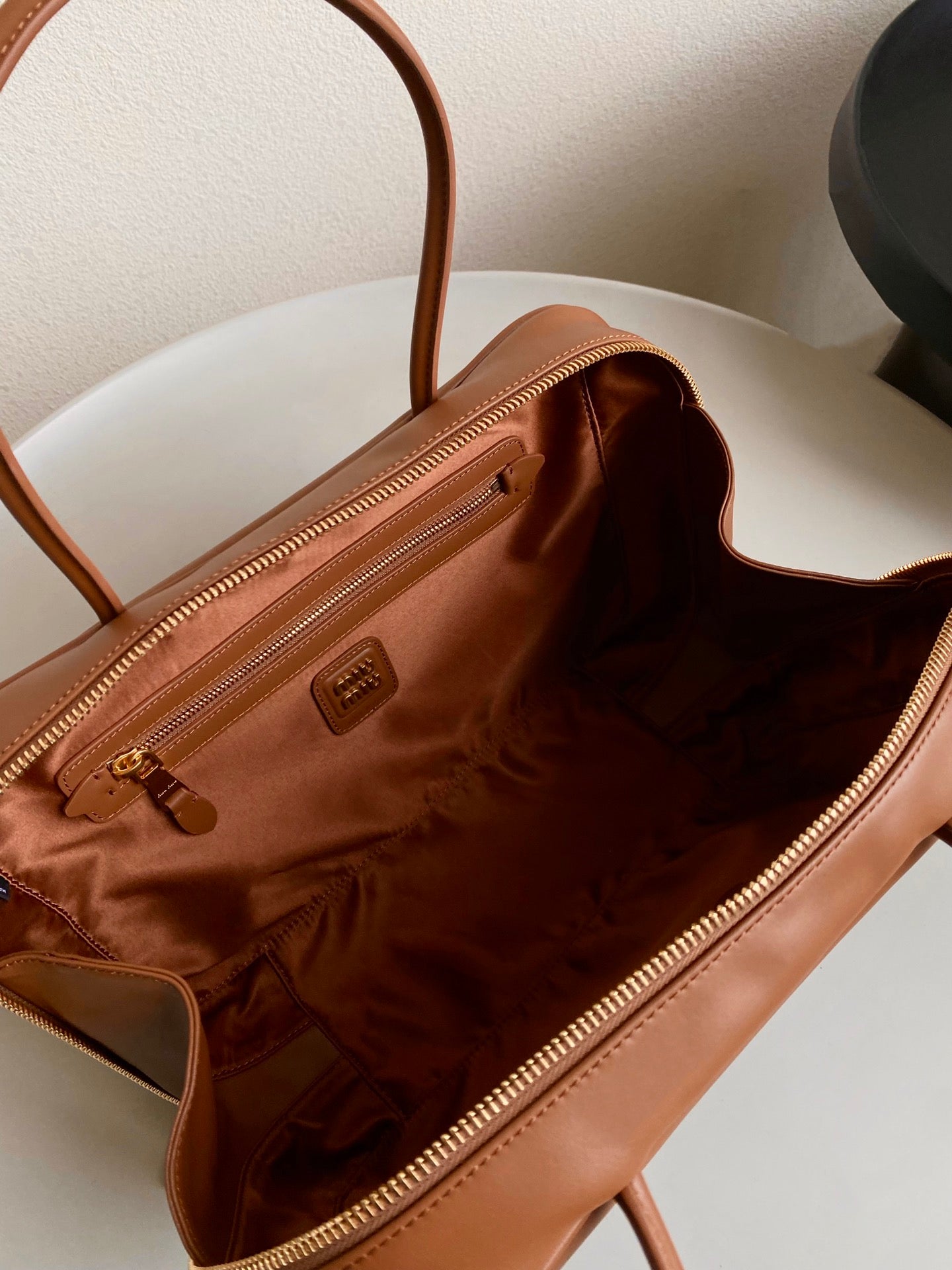 BEAU BAG 34 IN CARAMEL BROWN LEATHER