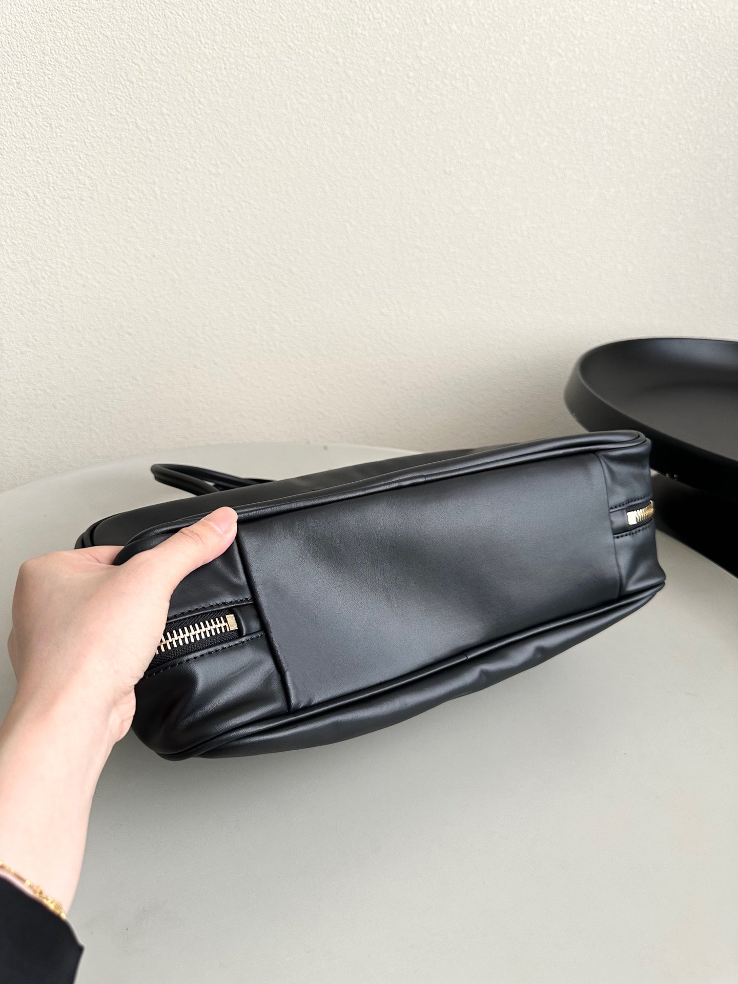 BEAU BAG 34 IN BLACK LEATHER