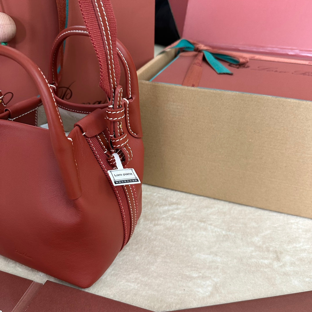 MICRO BALE BAG IN MARS RED CALFSKIN