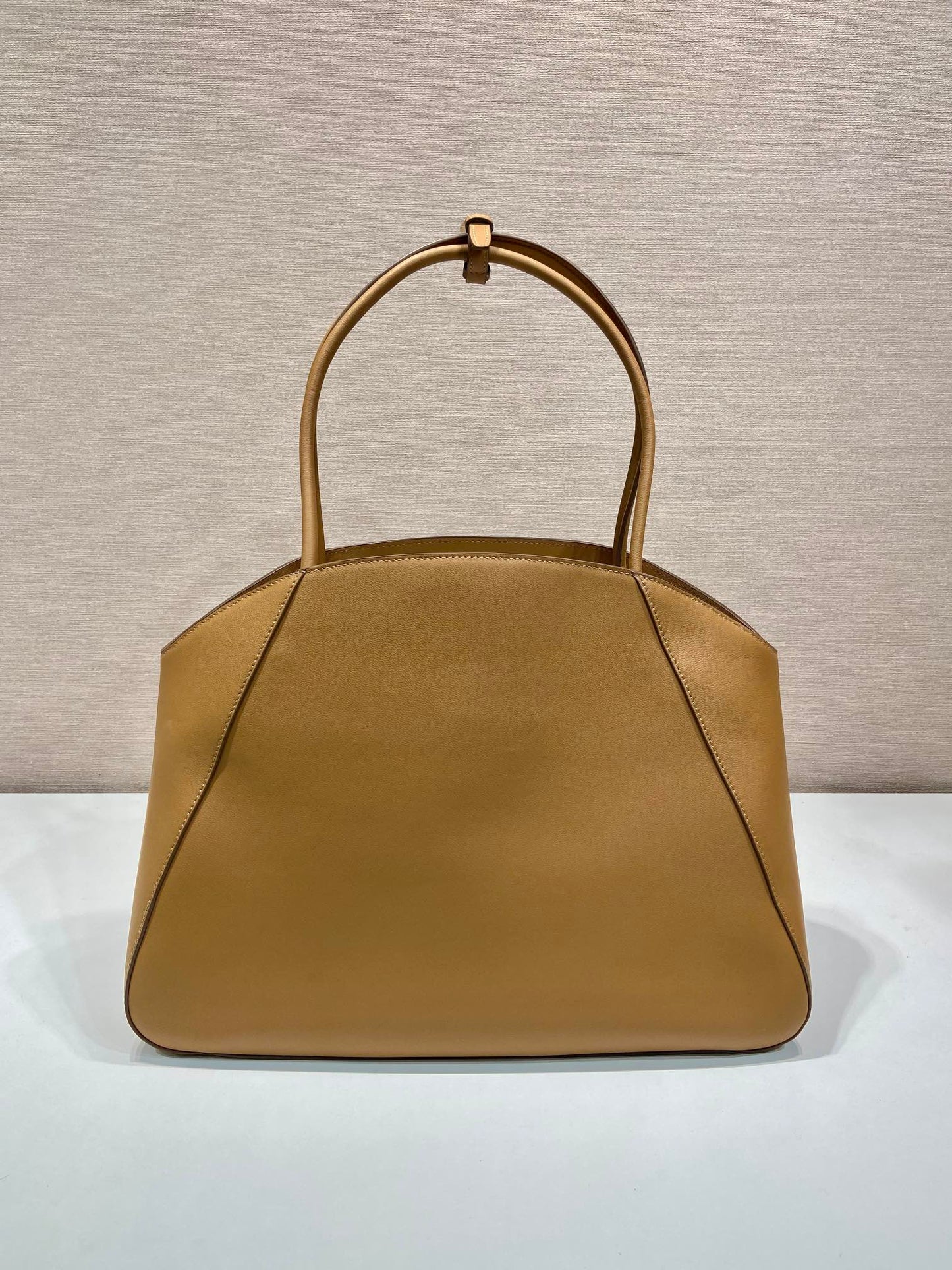 ELEGANT TOTE BAG 40 IN CIDER BROWN SMOOTH CALFSKIN