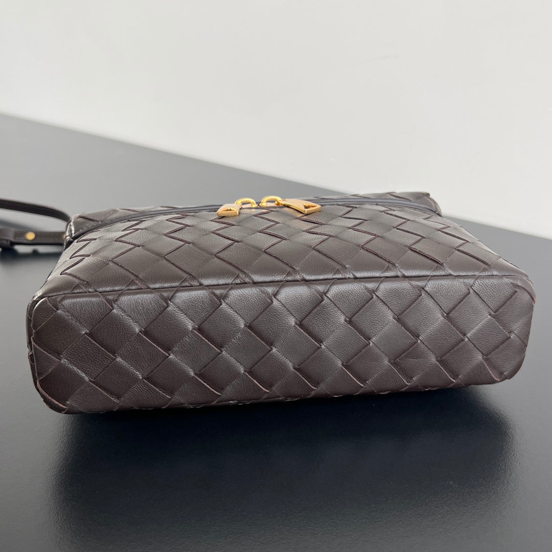 BANG BANG 22 VANITY CASE IN FONDANT CALFSKIN