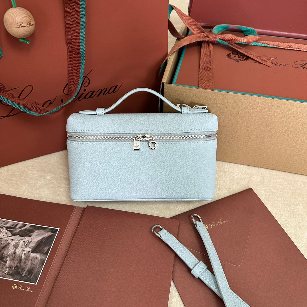 EXTRA POCKET L19 IN LIGHT BLUE CALFSKIN WITH SILVER HARDWARE