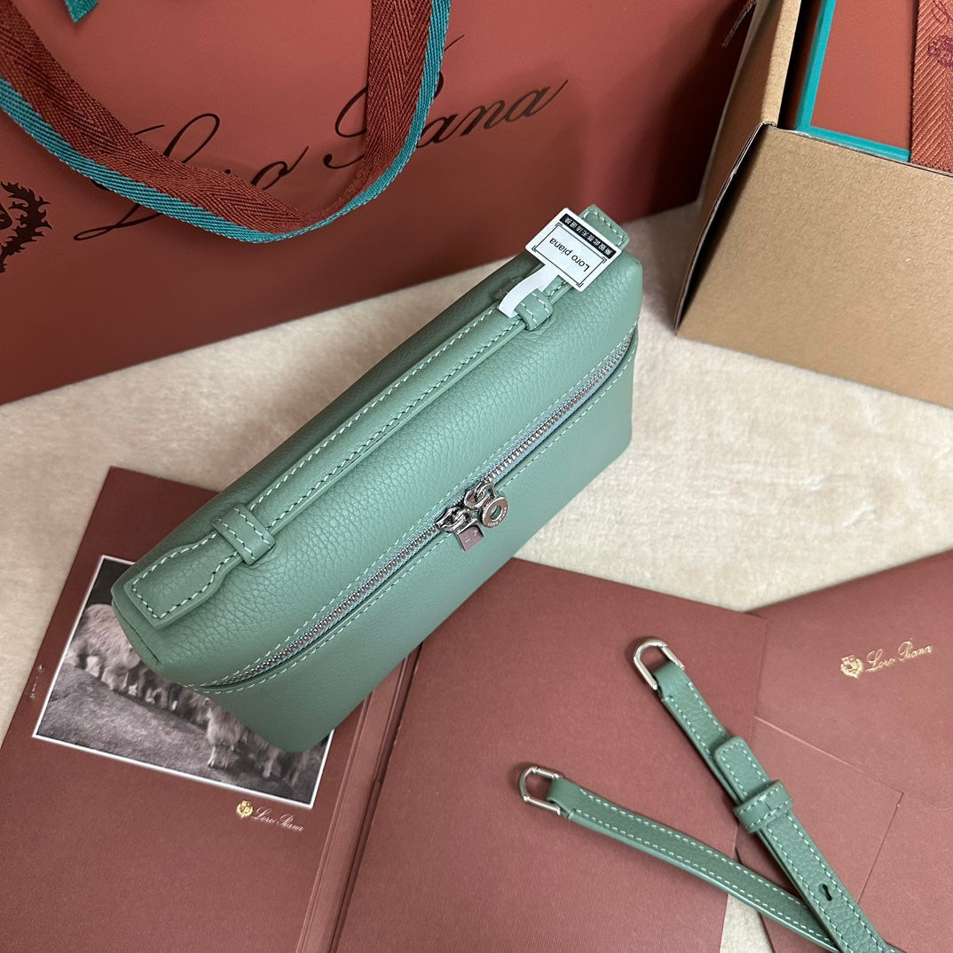 EXTRA POCKET L19 IN TEAL GREEN CALFSKIN WITH SILVER HARDWARE