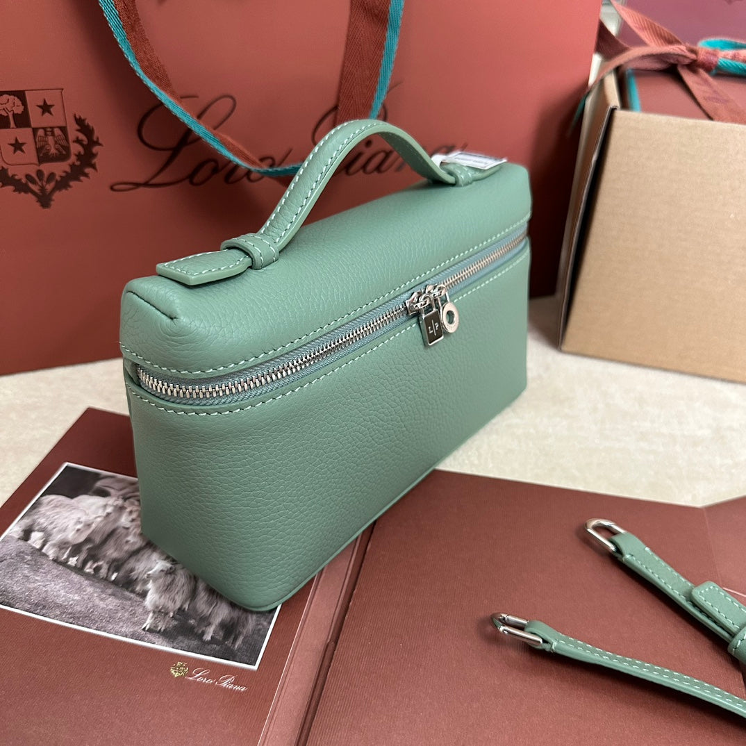 EXTRA POCKET L19 IN TEAL GREEN CALFSKIN WITH SILVER HARDWARE