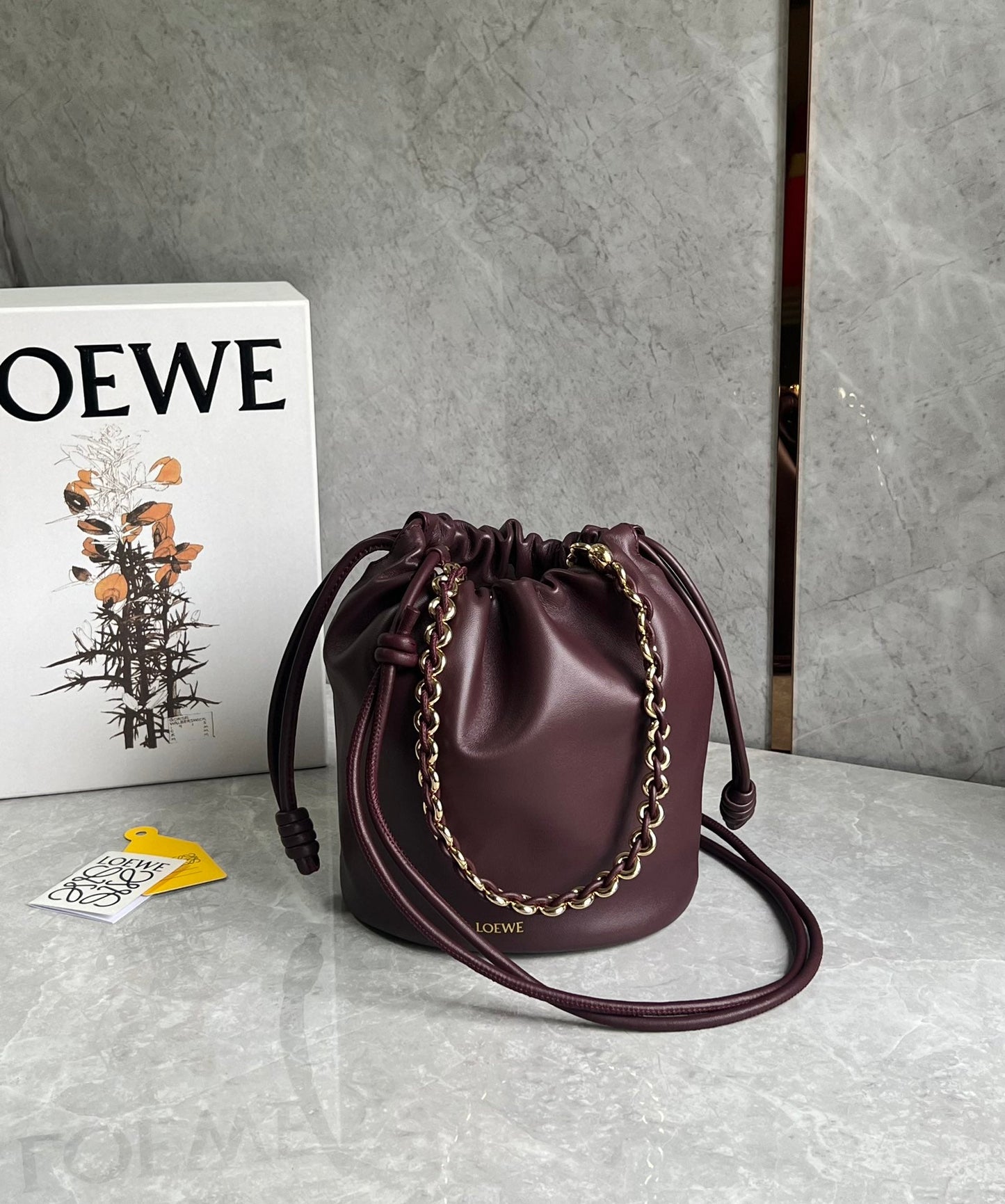 LOE 32 FLAMENCO PURSE BUCKET IN DARK BURGUNDY MELLOW NAPPA LAMBSKIN