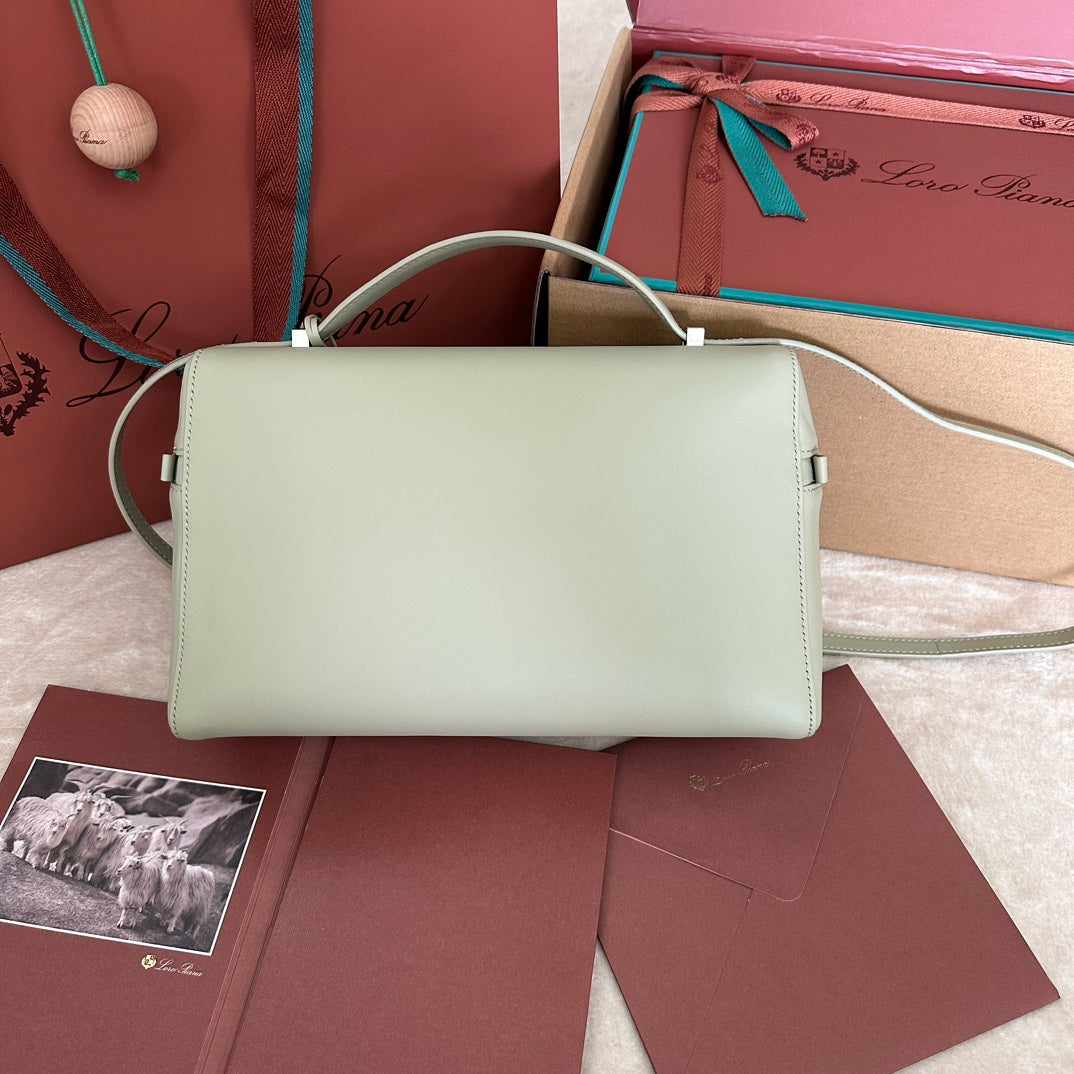 EXTRA BAG L27 IN PASTEL GREEN SMOOTH CALFSKIN WITH SILVER HARDWARE