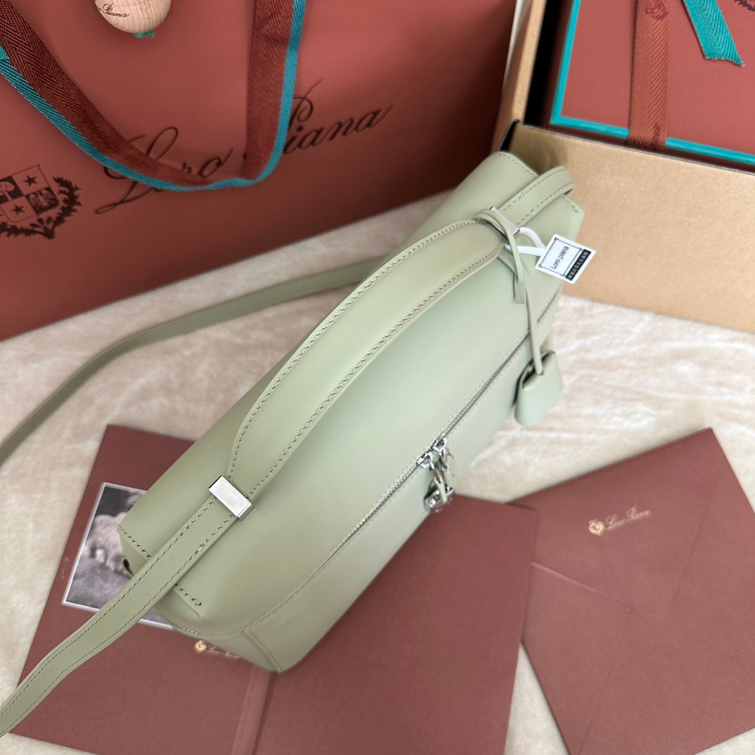 EXTRA BAG L27 IN PASTEL GREEN SMOOTH CALFSKIN WITH SILVER HARDWARE