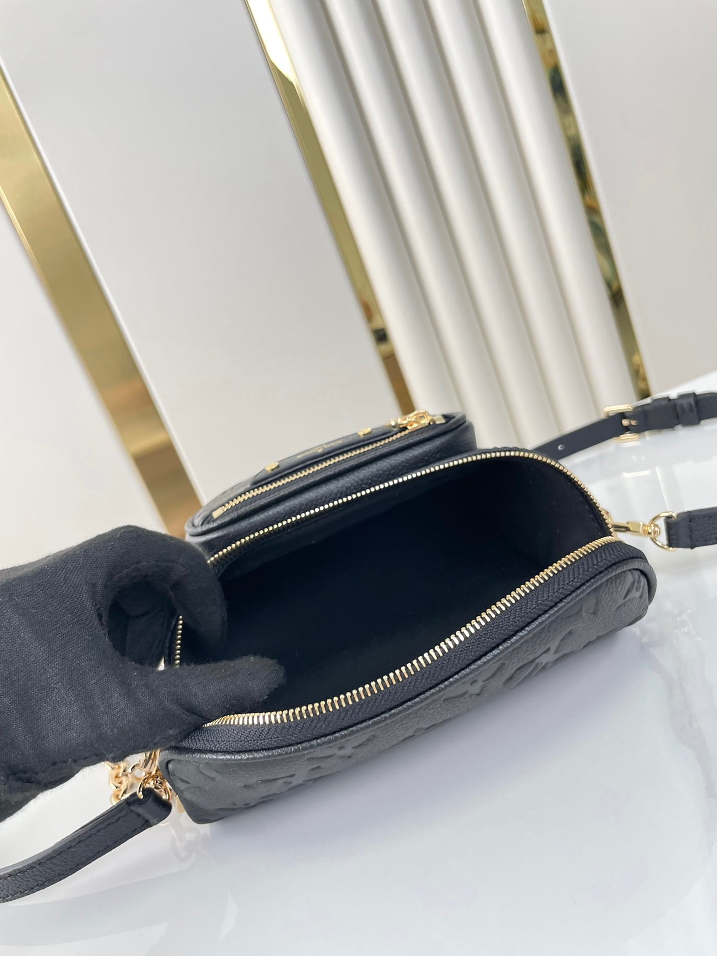 MINI BUMBAG 17 IN BLACK MONOGRAM EMPREINTE LEATHER GOLD HARDWARE