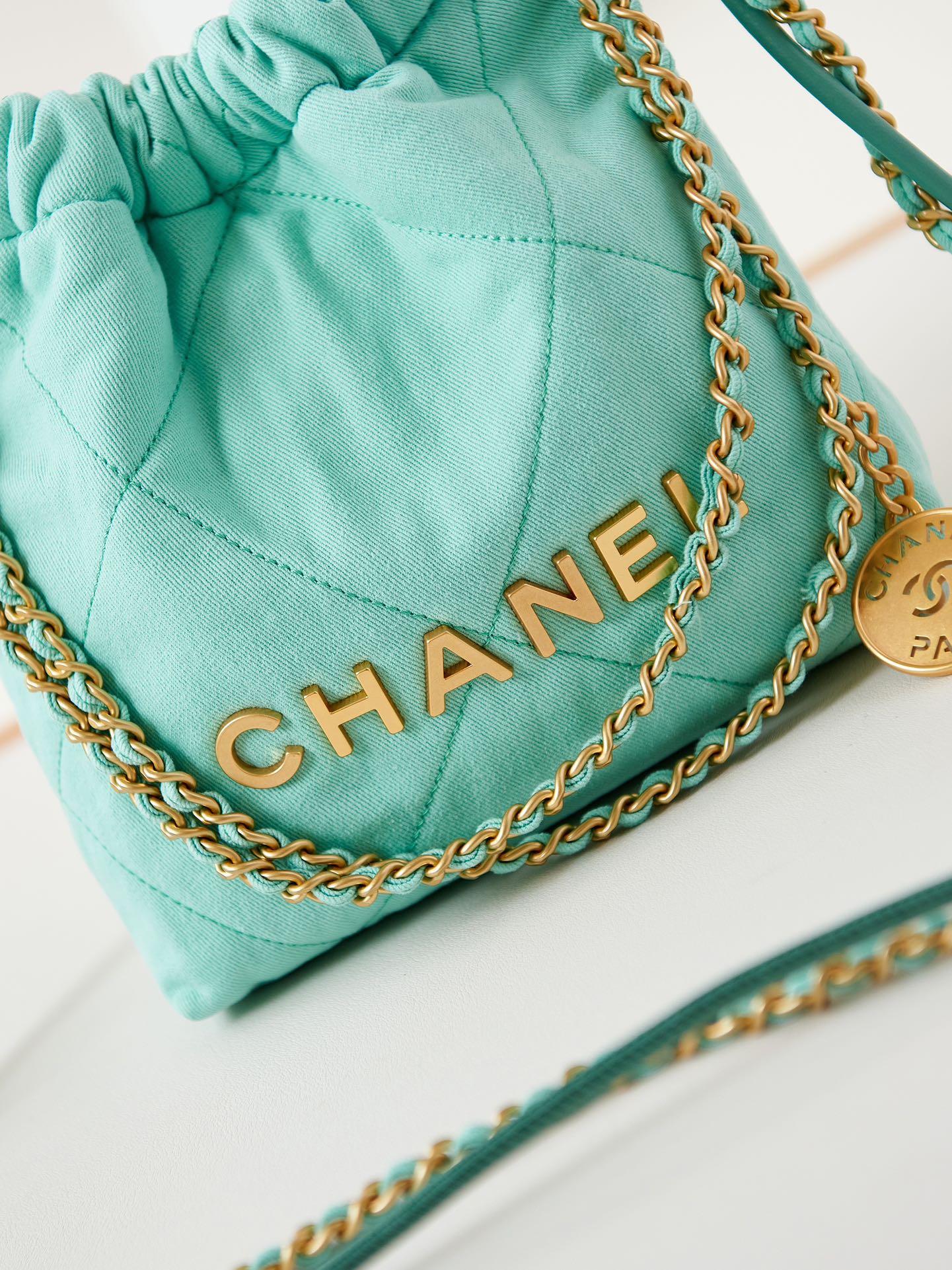 CC CLASSIC MINI 20 BAG IN TIFFANY BLUE CANVAS