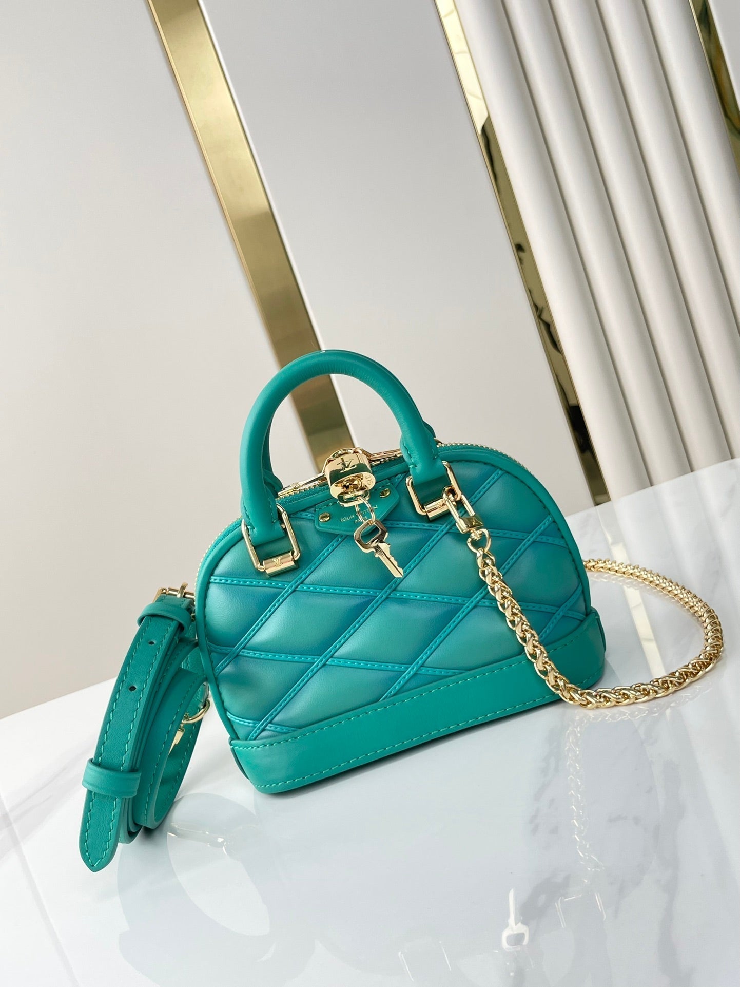 NANO ALMA 18 IN TURQUOISE QUILTED LAMBSKIN GOLD HARDWARE