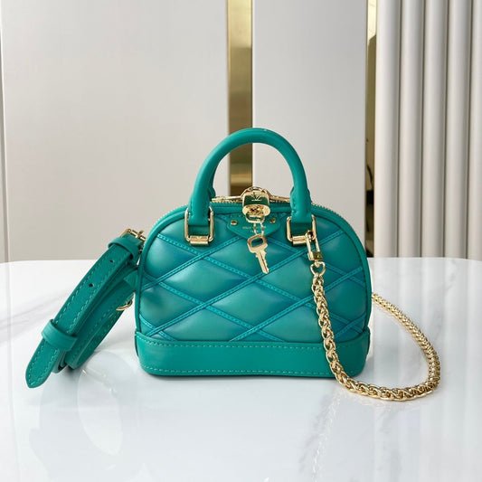 NANO ALMA 18 IN TURQUOISE QUILTED LAMBSKIN GOLD HARDWARE