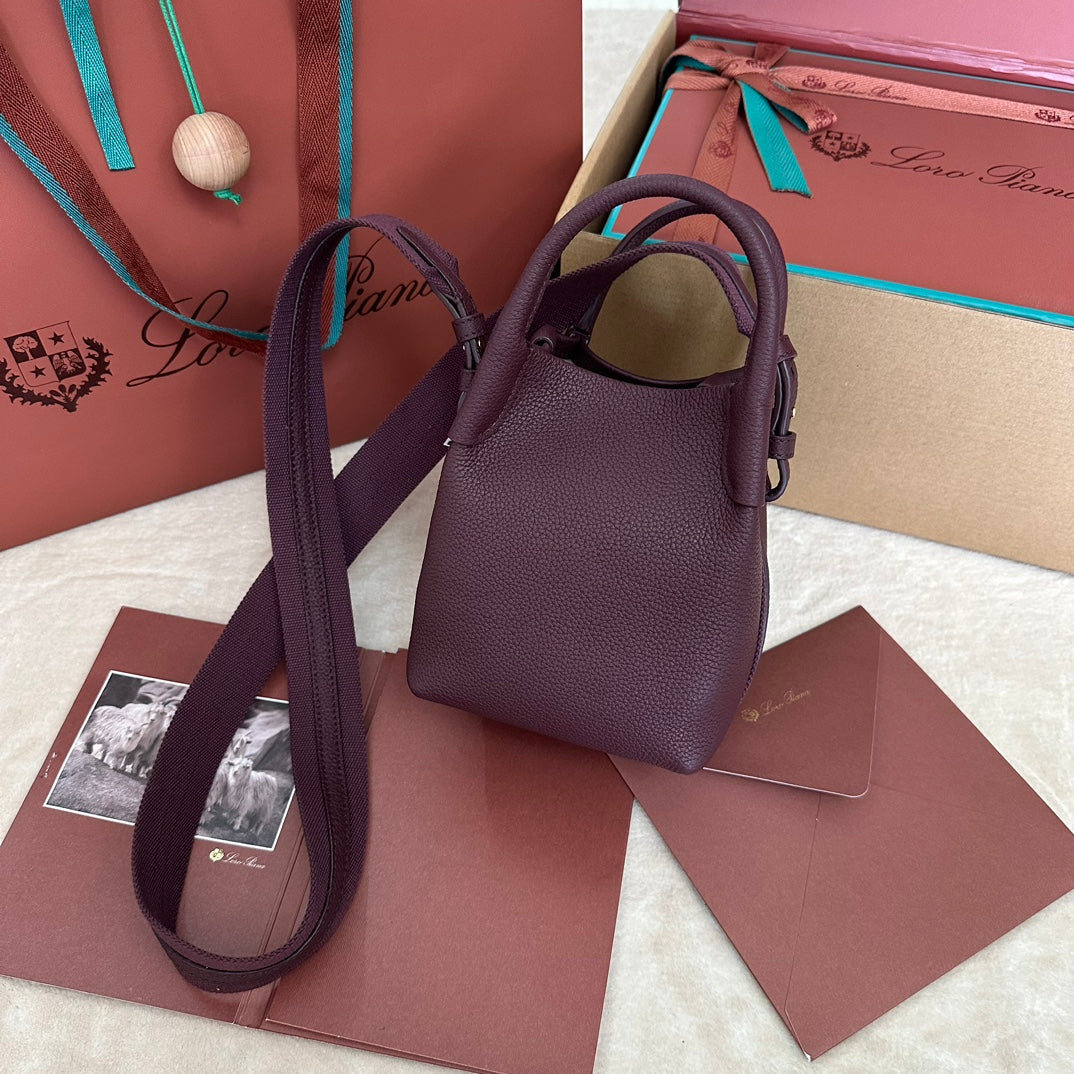 MICRO BALE BAG IN WINE PURPLE CALFSKIN