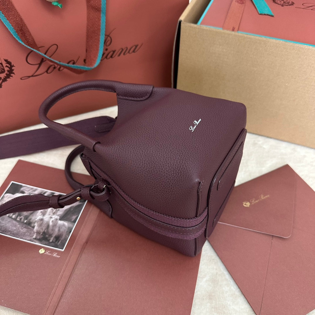 MICRO BALE BAG IN WINE PURPLE CALFSKIN