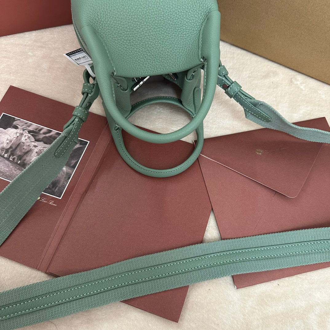 MICRO BALE BAG IN SEA GREEN CALFSKIN