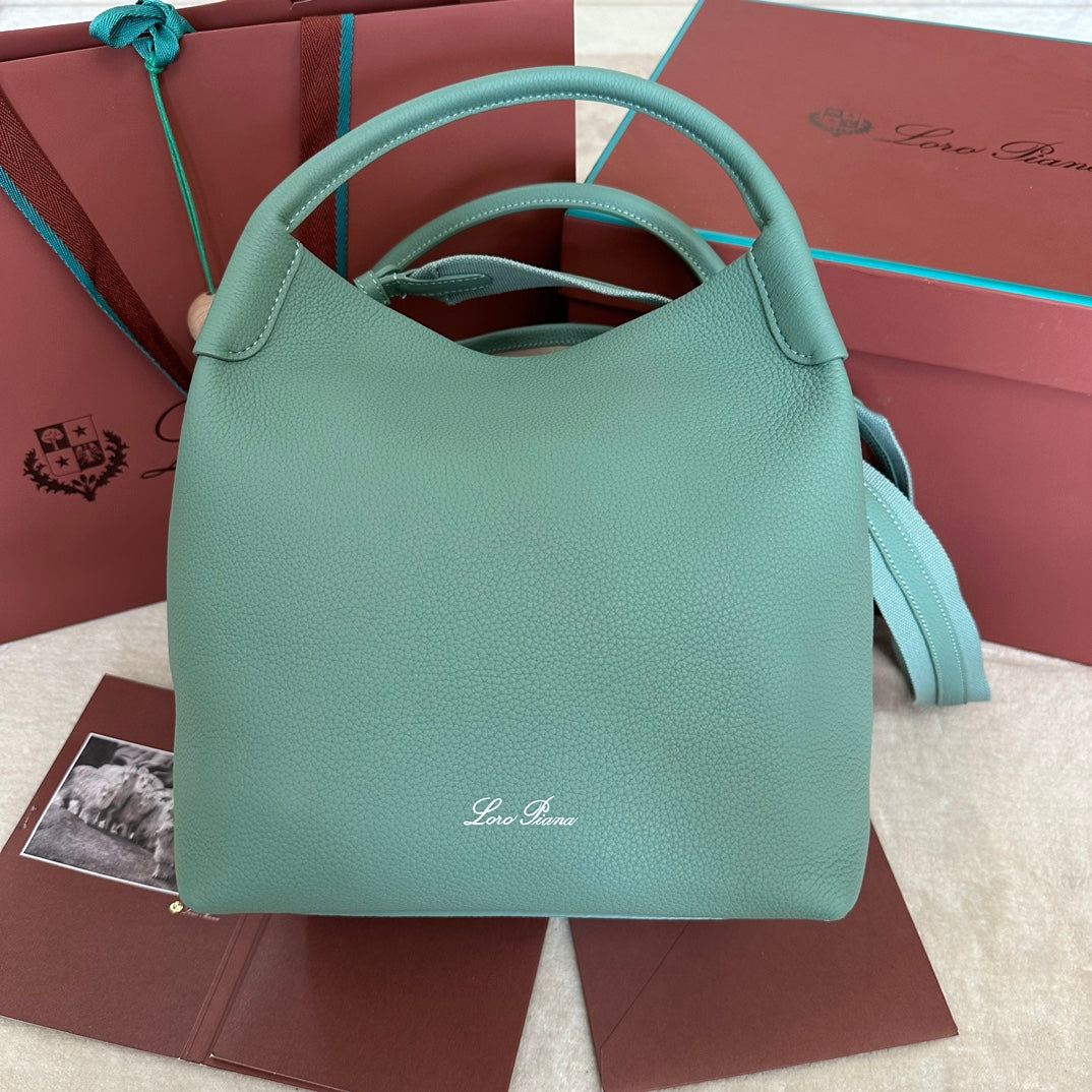 MEDIUM 36 BAG IN PERSIAN GREEN CALFSKIN WITH SILVER HARDWARE