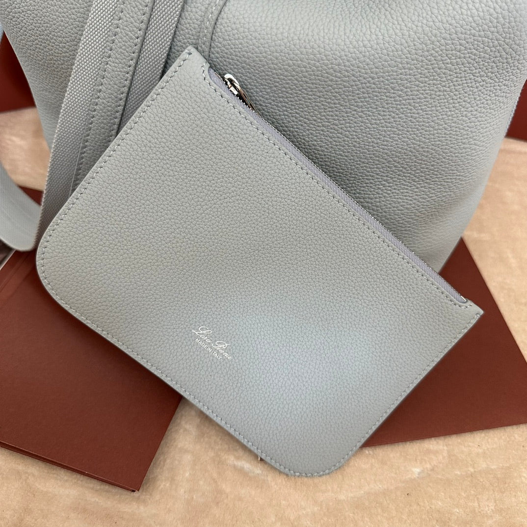 MEDIUM 36 BAG IN LIGHT BLUE CALFSKIN WITH SILVER HARDWARE