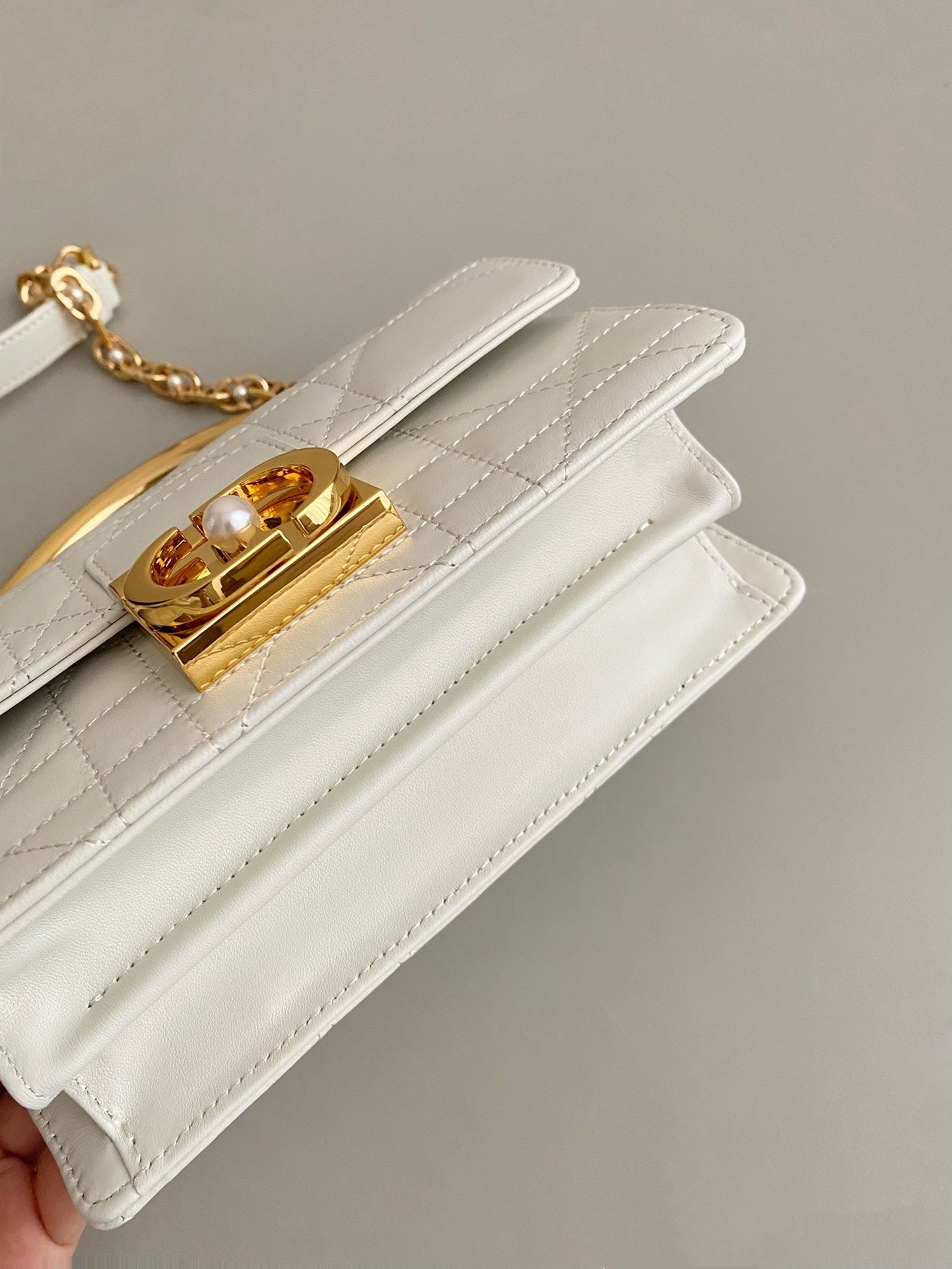 MINI ANGE 20 BAG IN WHITE CALFSKIN