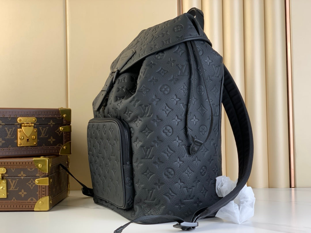 MONTSOURIS BACKPACK 40 IN BLACK MONOGRAM TAURILLON