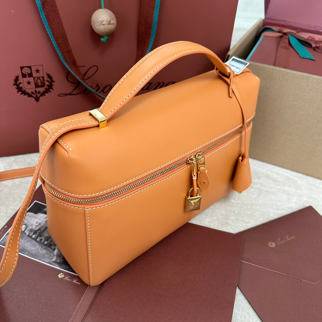 EXTRA BAG L27 IN NEON ORANGE SMOOTH CALFSKIN WITH GOLD HARDWARE