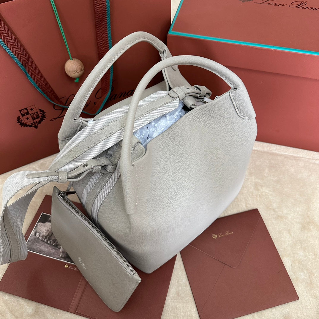 MEDIUM 36 BAG IN PALE GRAY CALFSKIN WITH SILVER HARDWARE