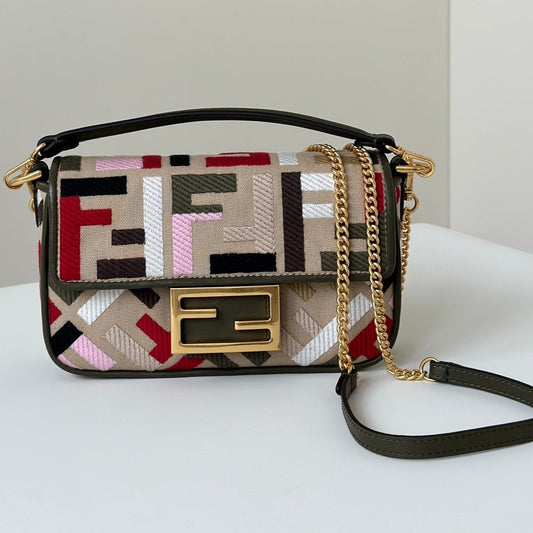 BAGUETTE CANVAS 19 BAG WITH MULTICOLOUR FF EMBROIDERY GOLD HARDWARE