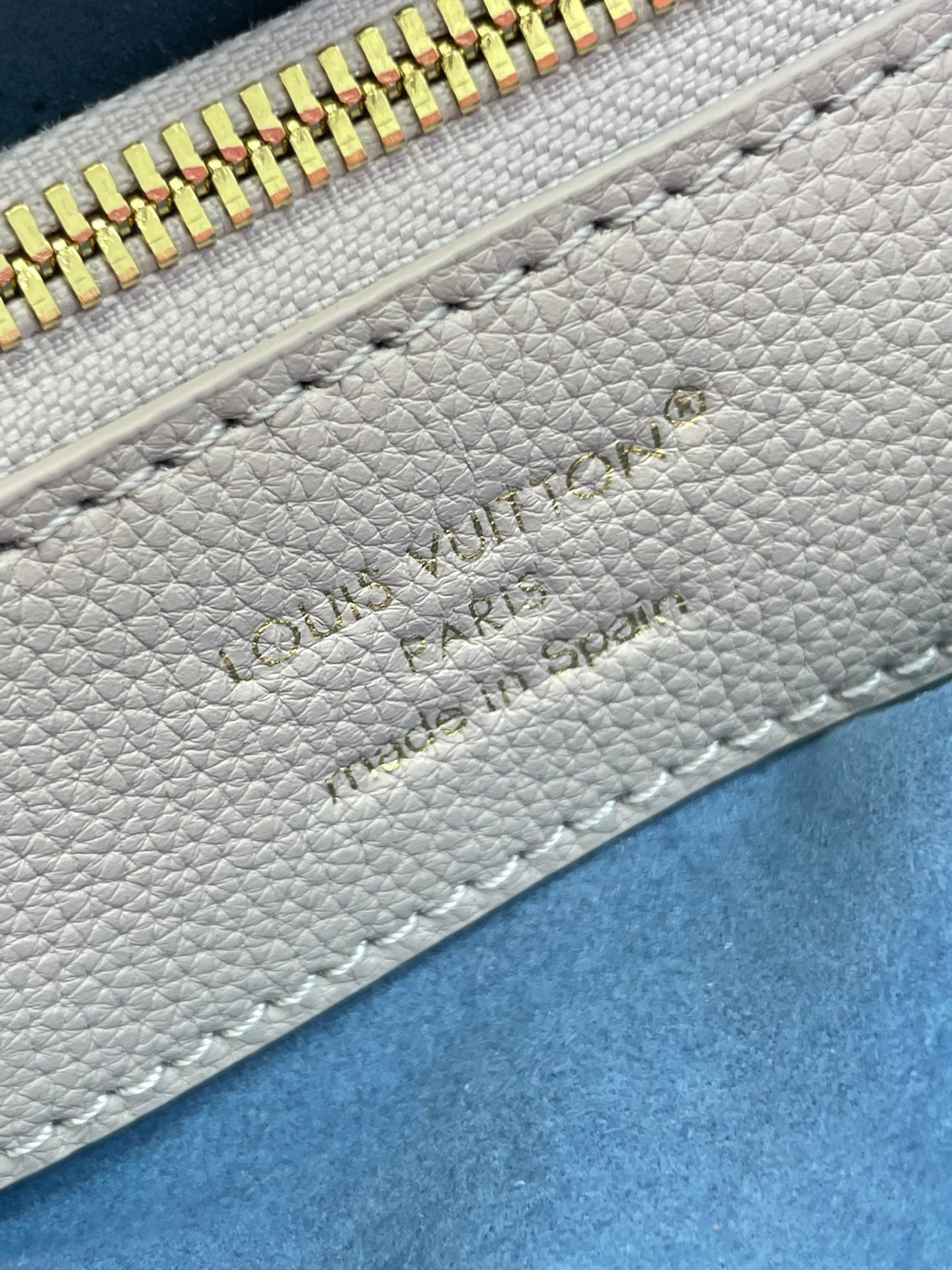 FLORE 28 IN WHITE PERFORATED CALFSKIN