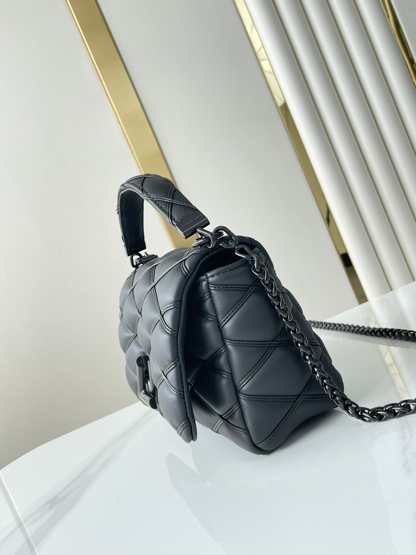 GO-14 MM 23 IN BLACK QUILTED LAMBSKIN BLACK HARDWARE